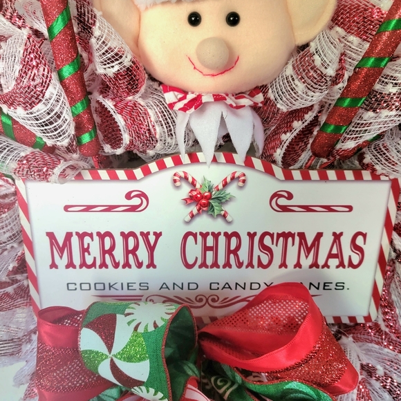 Christmas Plush Elf Wreath Candy Canes Deco Mesh Bow - Picture 5 of 7